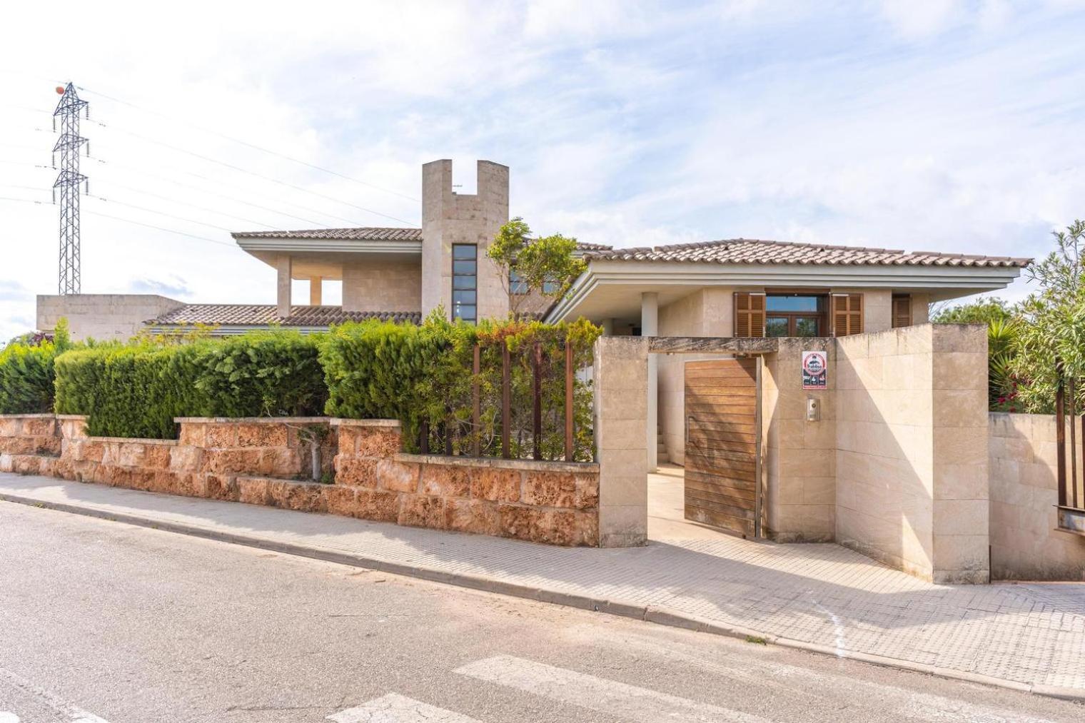 Villa De Lujo Con Piscina, Jacuzzi, Jardin Y Terraza Marratxí Kültér fotó
