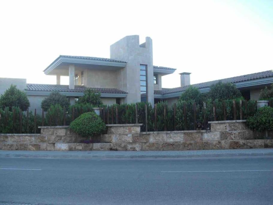 Villa De Lujo Con Piscina, Jacuzzi, Jardin Y Terraza Marratxí Kültér fotó