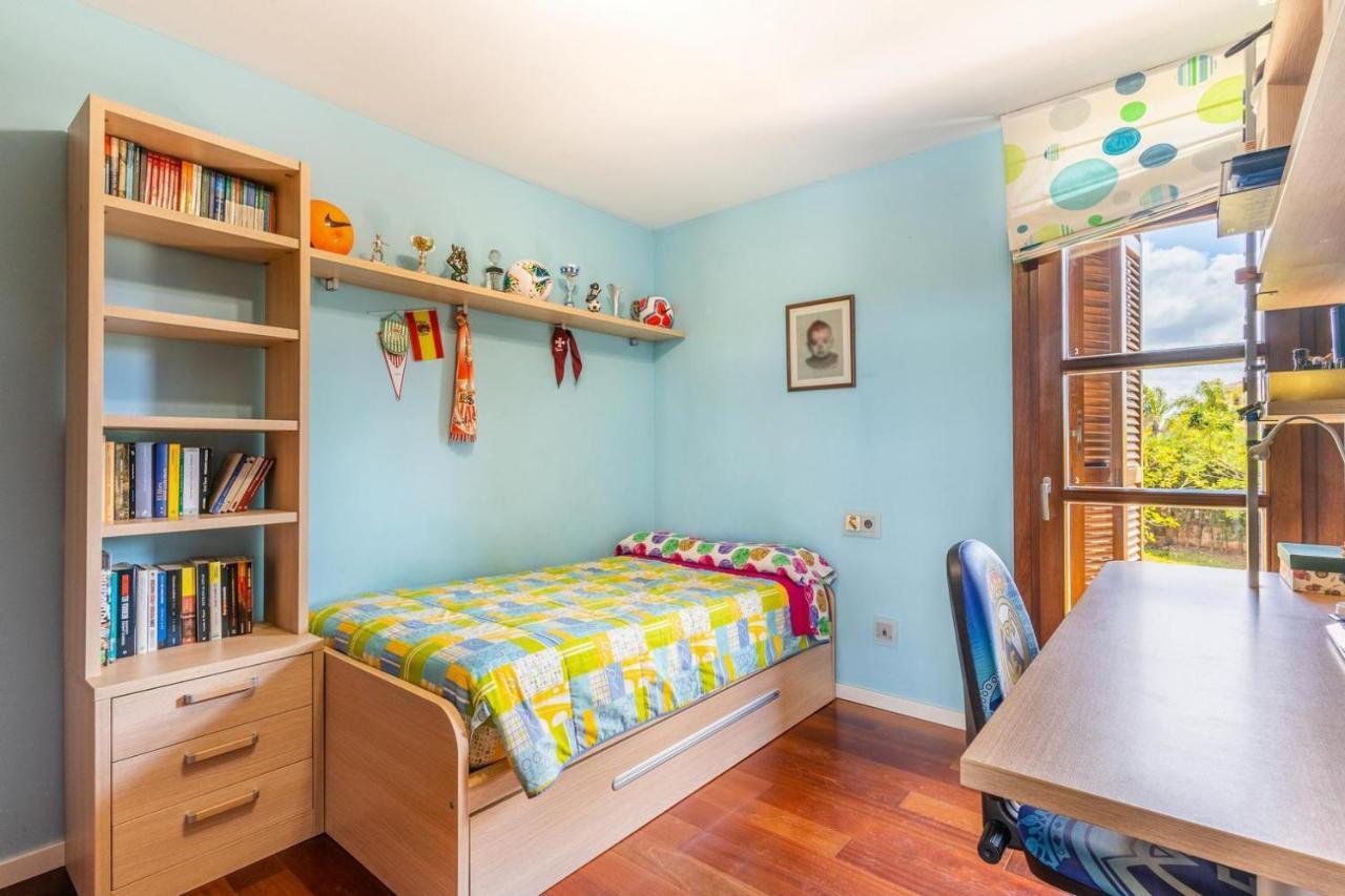 Villa De Lujo Con Piscina, Jacuzzi, Jardin Y Terraza Marratxí Kültér fotó
